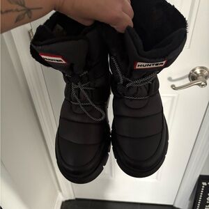 Hunter Black Insulated Boots